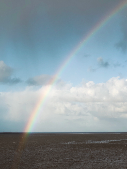 Wat is de overeenkomst tussen een regenboog en een sessie (aan zee)?